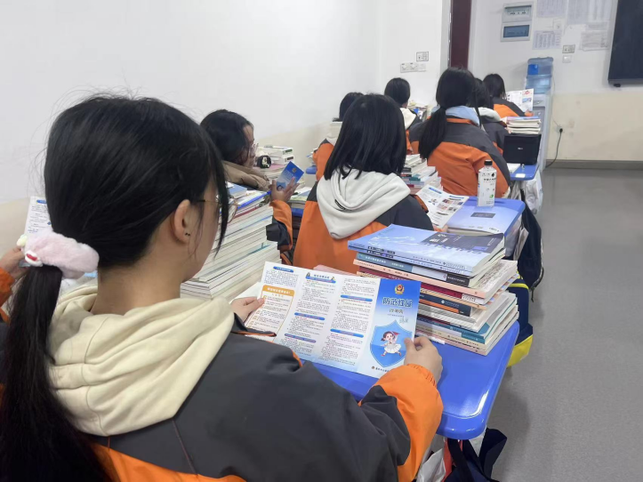 图片1 图片1
